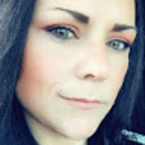 Meet your Posher, Theresa